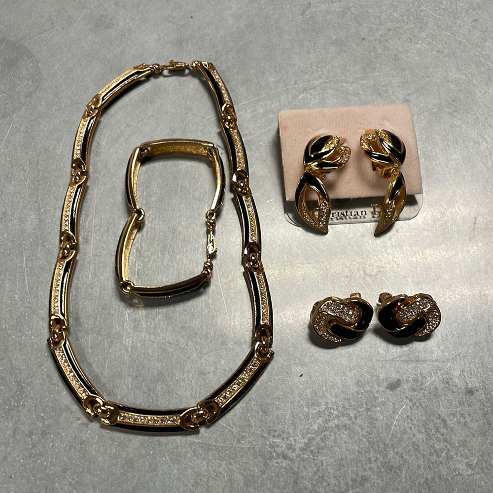 Bundle of 4 Vintage Christian Dior Jewelry Pieces